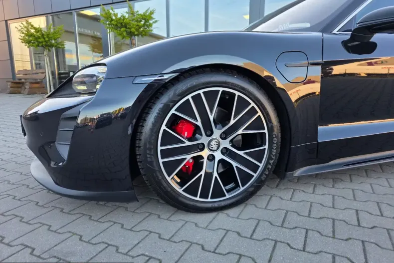 Porsche Taycan din 2023 cu 40.500 km - oferta POR215249 - foto 10