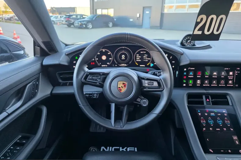 Porsche Taycan din 2023 cu 40.500 km - oferta POR215249 - foto 39