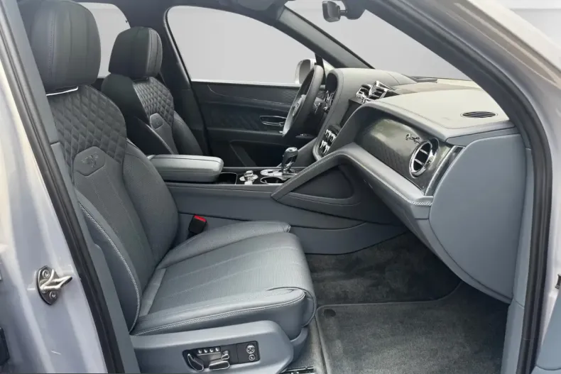 Bentley Bentayga din 2022 cu 30.000 km - oferta BEN215255 - foto 13