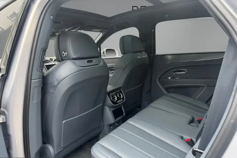 Bentley Bentayga din 2022 cu 30.000 km - oferta BEN215255 - foto 17