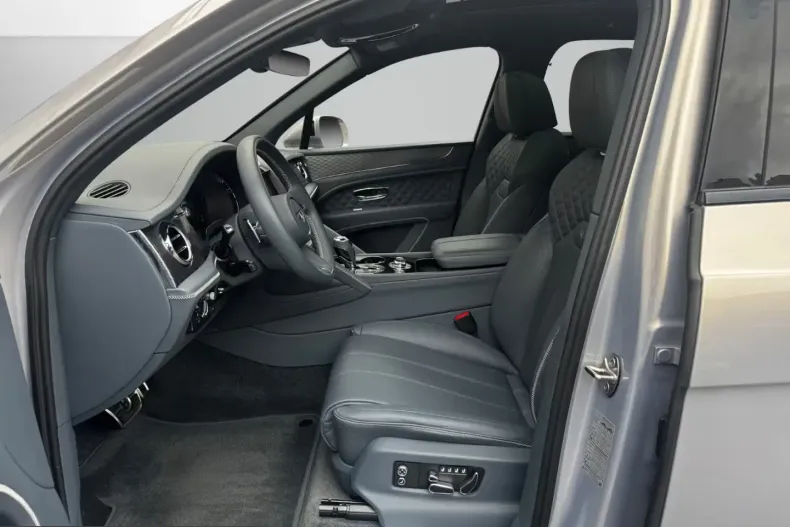 Bentley Bentayga din 2022 cu 30.000 km - oferta BEN215255 - foto 19