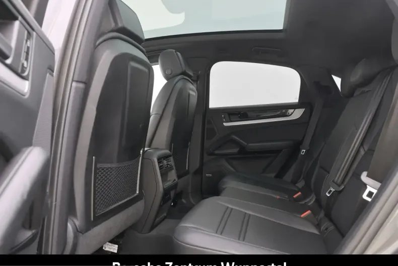 Porsche Cayenne din 2024 cu 50.251 km - oferta POR215263 - foto 12