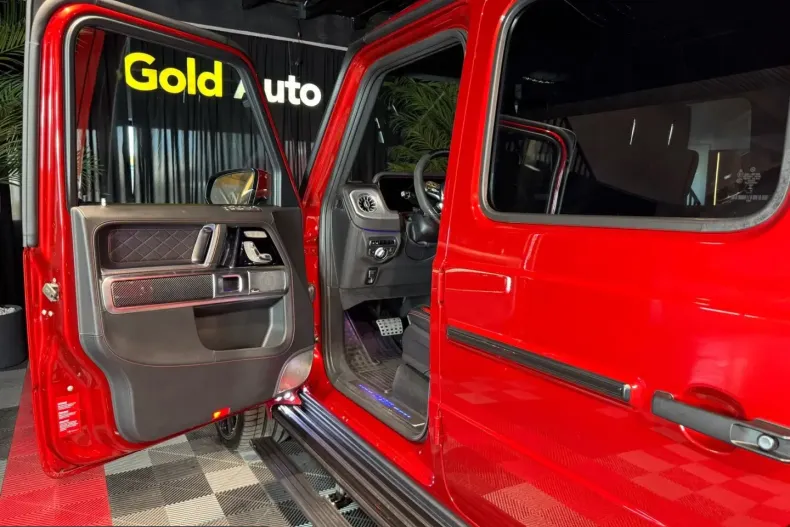 Mercedes-Benz G 63 AMG (Clasa G) din 2023 cu 9.500 km - oferta MER215270 - foto 10