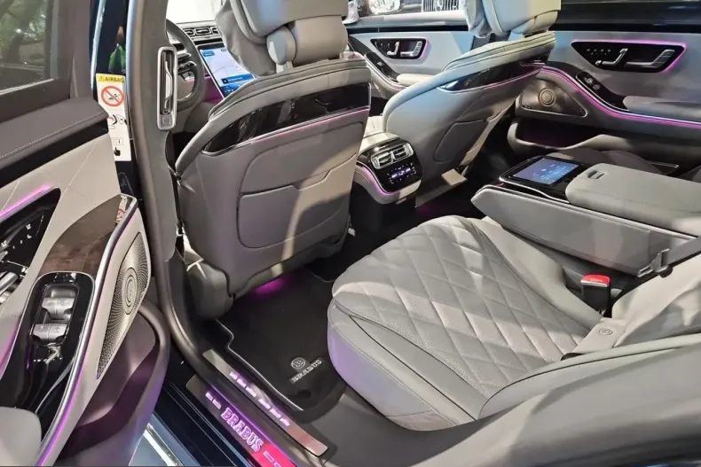 Mercedes-Benz S 500 (Clasa S) din 2023 cu 10.805 km - oferta MER215271 - foto 15