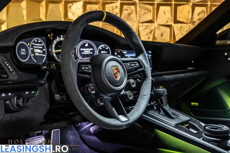 Porsche 992 din 2024 cu 1.075 km - oferta POR215274 - foto 8