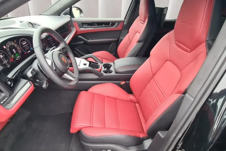 Porsche Cayenne din 2026 cu 0 km - oferta POR215276 - foto 9