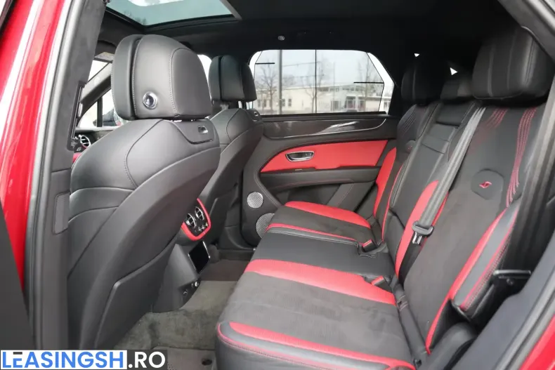 Bentley Bentayga din 2023 cu 39.990 km - oferta BEN215277 - foto 12