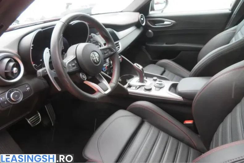 Alfa Romeo Giulia din 2023 cu 20.326 km - oferta ALF215282 - foto 10