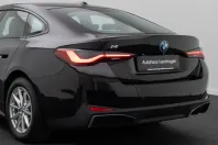 BMW i4 (Seria 4) din 2023 cu 39.056 km - oferta BMW215296 - foto 15