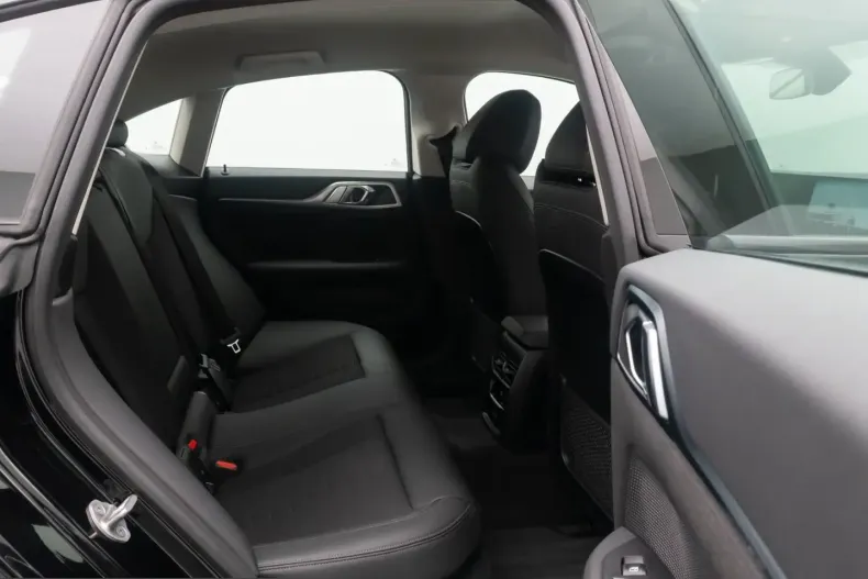 BMW i4 (Seria 4) din 2023 cu 39.056 km - oferta BMW215296 - foto 26