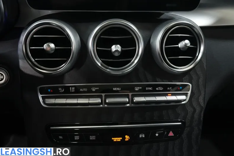 Mercedes-Benz GLC 63 AMG (Clasa GLC) din 2023 cu 18.184 km - oferta MER215299 - foto 20