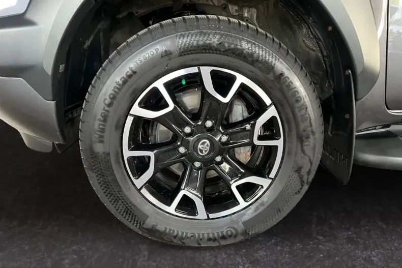 Toyota Hilux din 2022 cu 72.456 km - oferta TOY215304 - foto 18