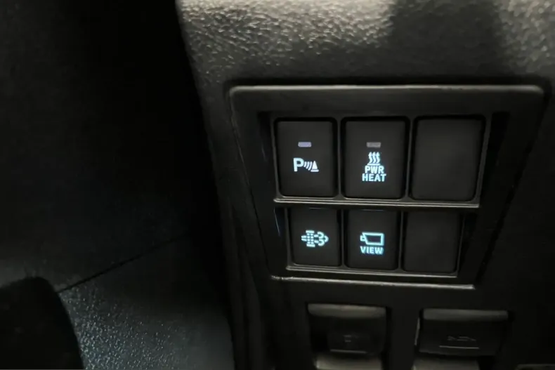 Toyota Hilux din 2022 cu 72.456 km - oferta TOY215304 - foto 23
