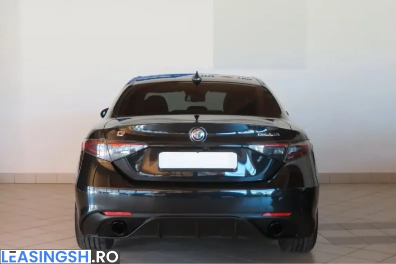 Alfa Romeo Giulia din 2023 cu 31.668 km - oferta ALF215306 - foto 4