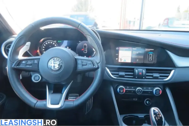 Alfa Romeo Giulia din 2023 cu 31.668 km - oferta ALF215306 - foto 6