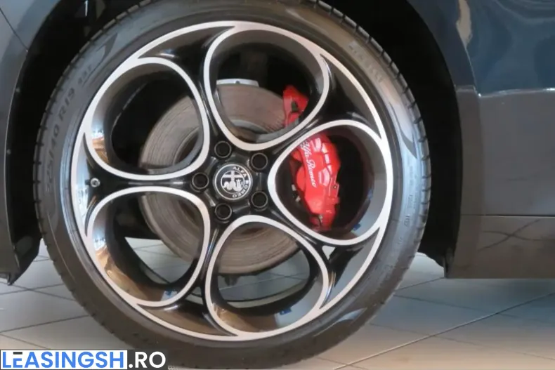Alfa Romeo Giulia din 2023 cu 31.668 km - oferta ALF215306 - foto 19