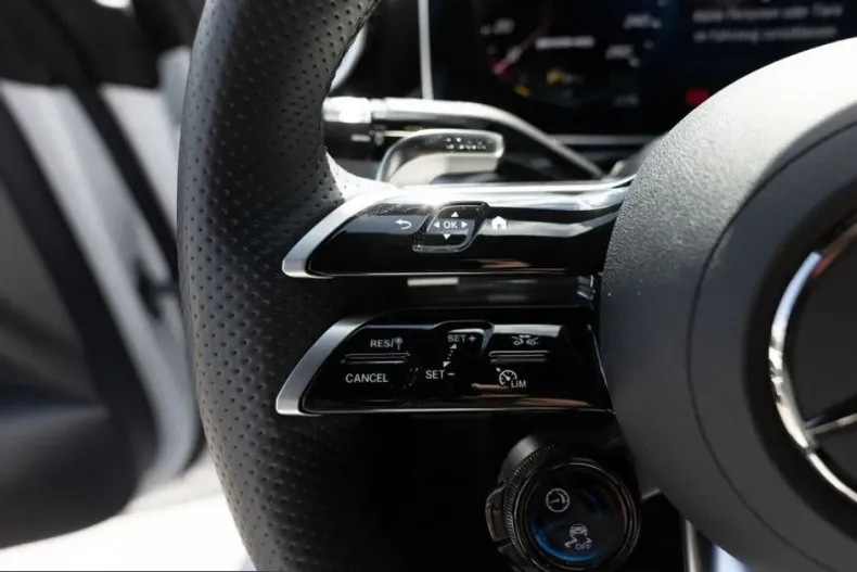 Mercedes-Benz CLE 53 AMG (Clasa CLE) din 2025 cu 12.464 km - oferta MER215308 - foto 8