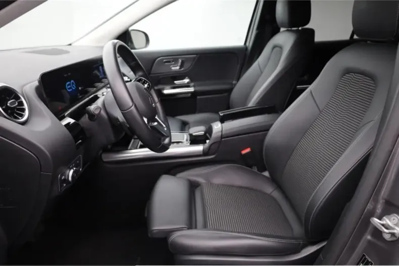 Mercedes-Benz GLA 250 (Clasa GLA) din 2021 cu 68.700 km - oferta MER215310 - foto 11