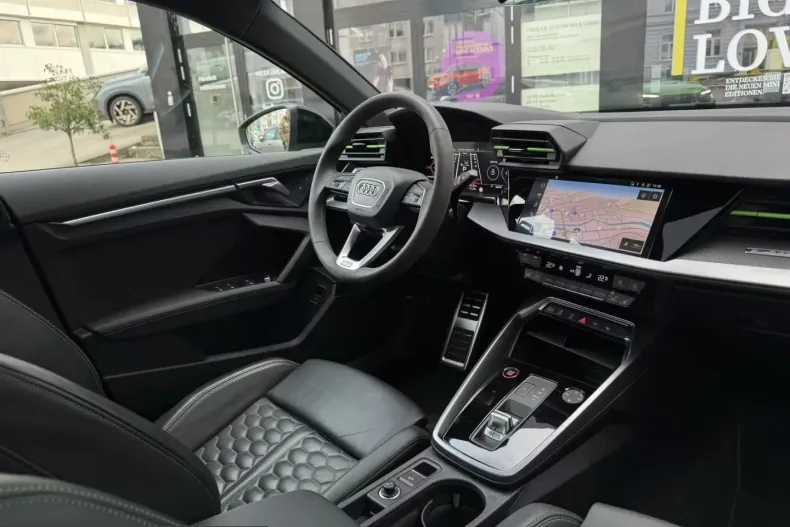 Audi RS3 din 2022 cu 45.813 km - oferta AUD215315 - foto 6