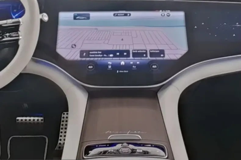 Mercedes-Benz EQS din 2023 cu 19.999 km - oferta MER215316 - foto 8