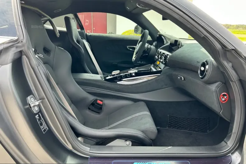 Mercedes-Benz AMG GT (Clasa GT) din 2022 cu 2.050 km - oferta MER215317 - foto 9