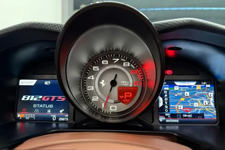 Ferrari 812 din 2024 cu 25.875 km - oferta FER215319 - foto 13