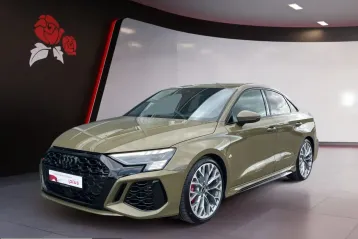 Audi RS3 din 2023 - oferta AUD215326