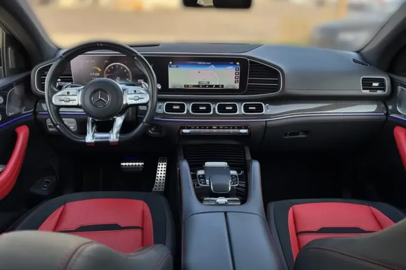 Mercedes-Benz GLE 63 AMG (Clasa GLE) din 2023 cu 39.990 km - oferta MER215328 - foto 17