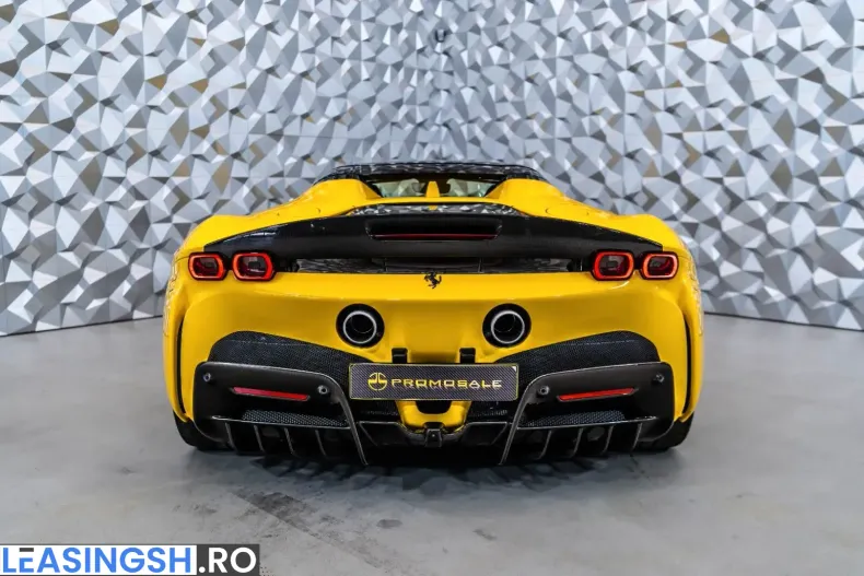 Ferrari SF90 din 2023 cu 46.000 km - oferta FER215329 - foto 5