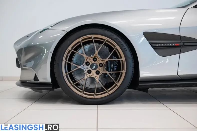Aston Martin Vanquish din 2024 cu 21.987 km - oferta AST215330 - foto 8