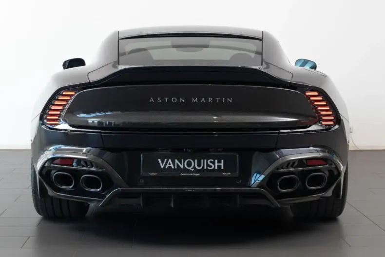 Aston Martin Vanquish din 2025 cu 7.900 km - oferta AST215331 - foto 4