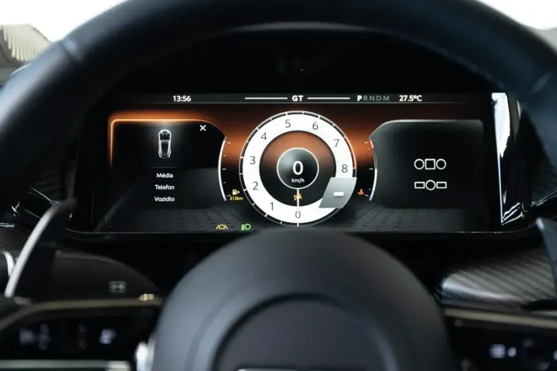 Aston Martin Vanquish din 2025 cu 7.900 km - oferta AST215331 - foto 13