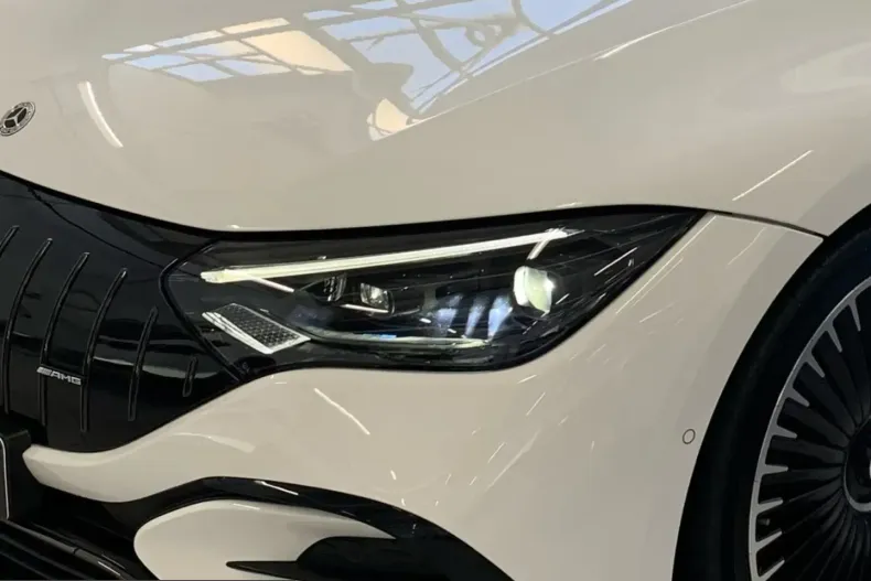 Mercedes-Benz EQE din 2023 cu 3.500 km - oferta MER215335 - foto 2