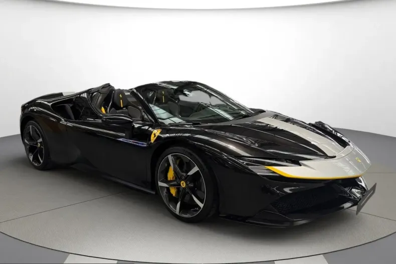 Ferrari SF90 din 2023 cu 4.365 km - oferta FER215341 - foto 10