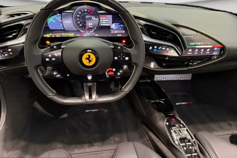 Ferrari SF90 din 2023 cu 4.365 km - oferta FER215341 - foto 14