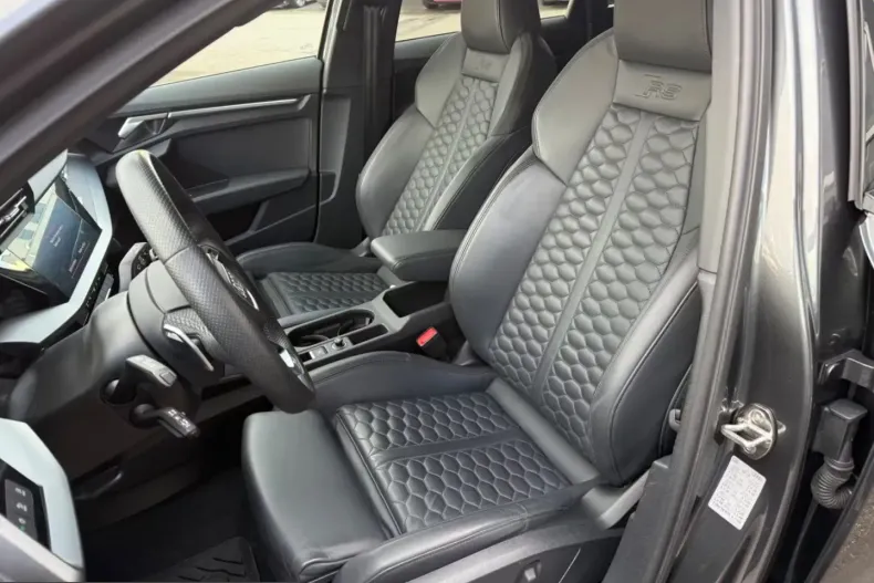 Audi RS3 din 2022 cu 86.600 km - oferta AUD215343 - foto 11
