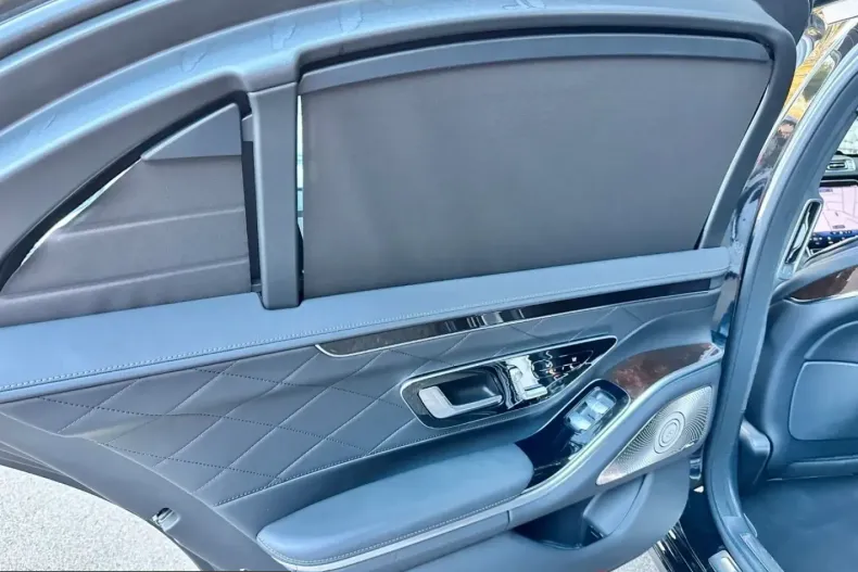 Mercedes-Benz S 680 (Clasa S) din 2022 cu 53.221 km - oferta MER215344 - foto 16