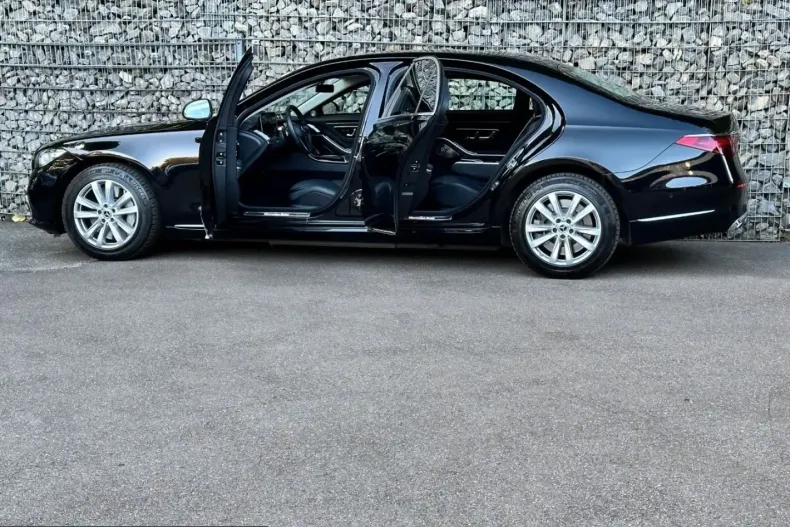 Mercedes-Benz S 680 (Clasa S) din 2022 cu 53.221 km - oferta MER215344 - foto 18