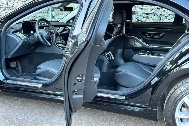 Mercedes-Benz S 680 (Clasa S) din 2022 cu 53.221 km - oferta MER215344 - foto 19