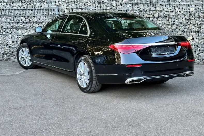Mercedes-Benz S 680 (Clasa S) din 2022 cu 53.221 km - oferta MER215344 - foto 20