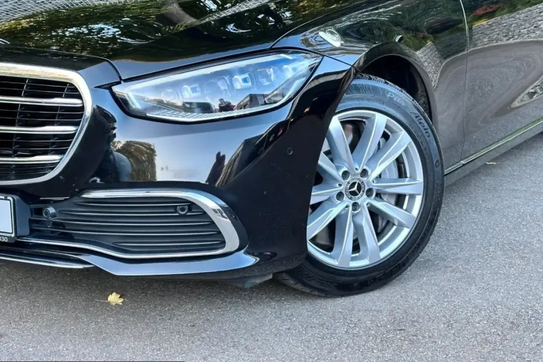 Mercedes-Benz S 680 (Clasa S) din 2022 cu 53.221 km - oferta MER215344 - foto 22