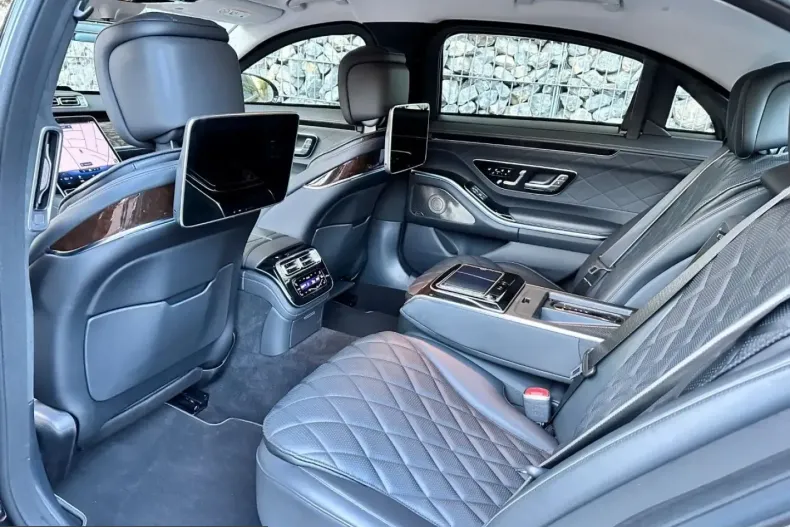 Mercedes-Benz S 680 (Clasa S) din 2022 cu 53.221 km - oferta MER215344 - foto 25