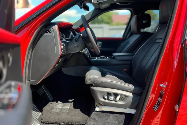 Rolls-Royce Cullinan din 2022 cu 27.000 km - oferta ROL215346 - foto 11