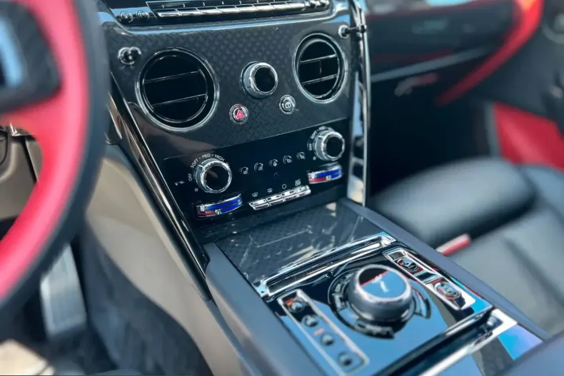 Rolls-Royce Cullinan din 2022 cu 27.000 km - oferta ROL215346 - foto 14