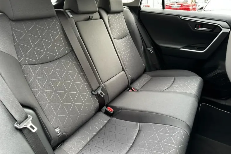 Toyota RAV4 din 2023 cu 11.505 km - oferta TOY215347 - foto 5