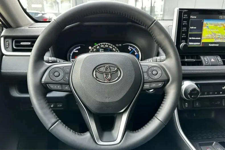 Toyota RAV4 din 2023 cu 11.505 km - oferta TOY215347 - foto 6