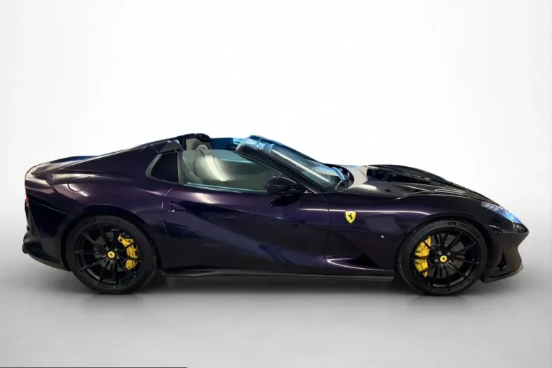 Ferrari 812 din 2024 cu 6.500 km - oferta FER215349 - foto 3