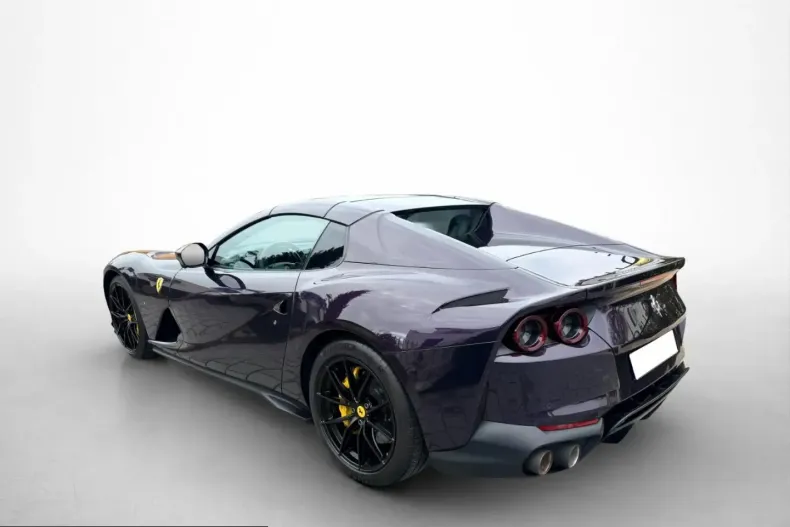 Ferrari 812 din 2024 cu 6.500 km - oferta FER215349 - foto 6