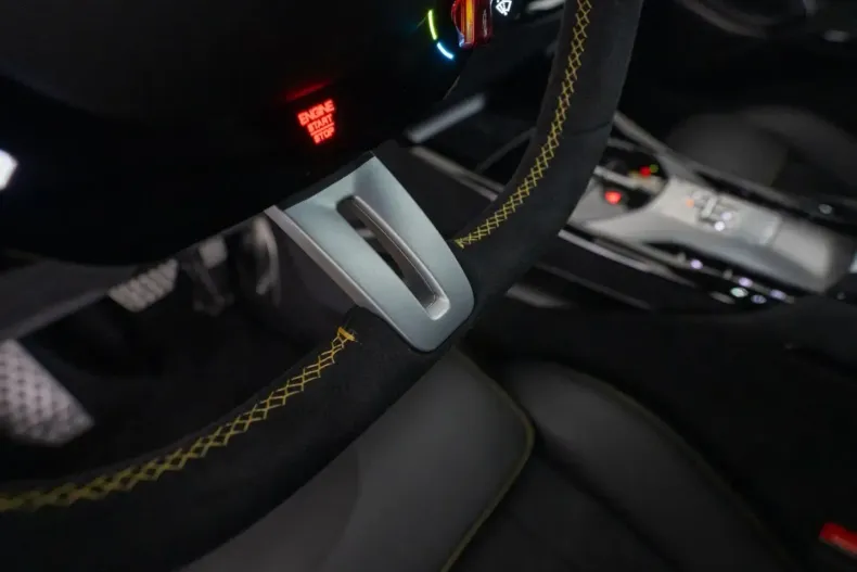 Ferrari Purosangue din 2025 cu 3.090 km - oferta FER215352 - foto 35