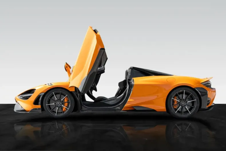 McLaren 765LT din 2022 cu 10.520 km - oferta MCL215354 - foto 9